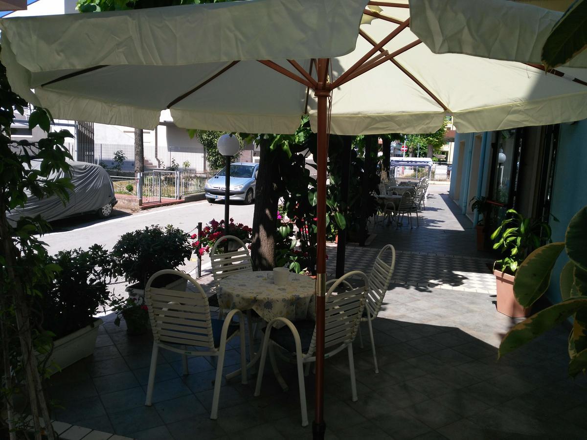 Hotel Marittimo Rimini Exterior photo